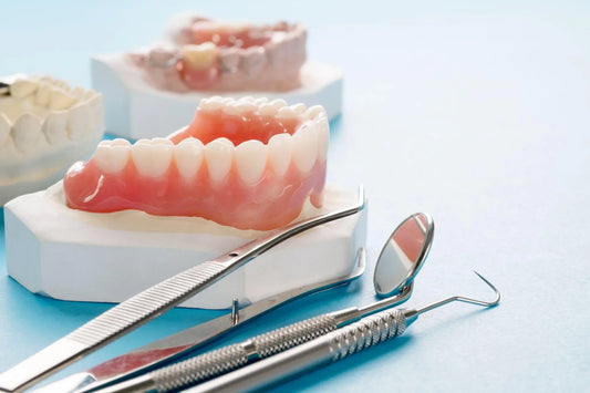 Soaking vs. Brushing Retainers and Dentures