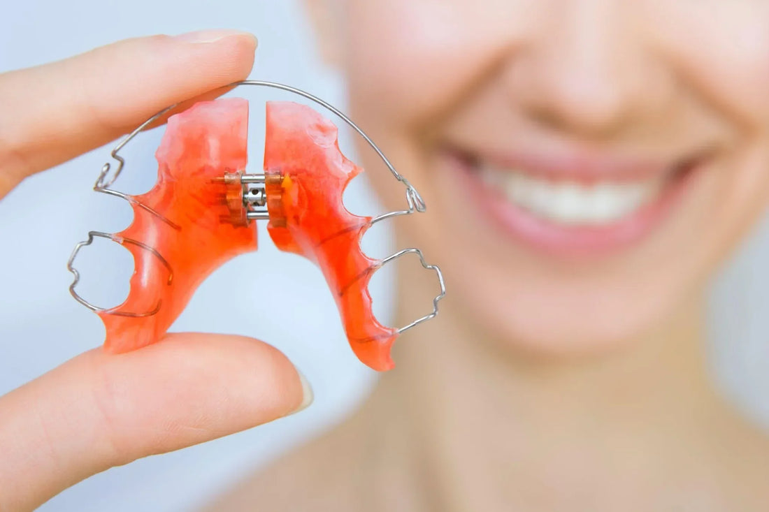 5 Tricks for Getting Used to a New Retainer